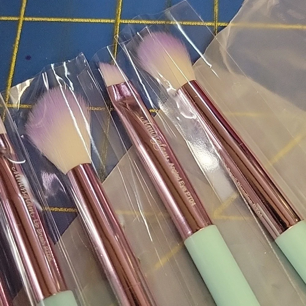 Mint Green Makeup Ombre Brush Set with Purple Tips Set of 5
